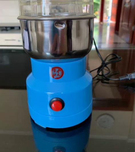 粉碎机五谷杂粮电动磨粉机家用小型研磨机不锈...