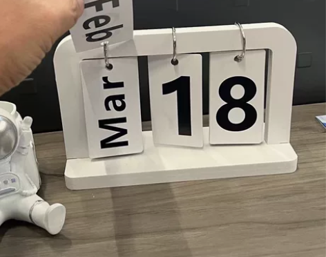 (低价包邮)日历台式,木质翻页 桌面工艺品...