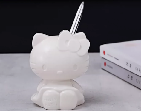 HELLO KITTY猫陶瓷笔筒桶办公桌面...