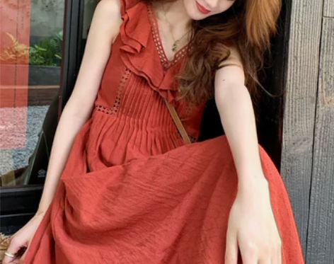 红色v领荷叶领无袖连衣裙女夏季法式高级感日...