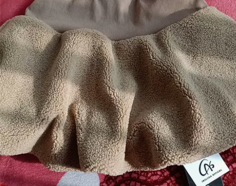 全新羊羔毛短裙蓬蓬裙，自提，包邮，只有一件...