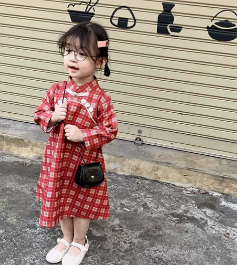 全新带吊牌 蓝小爸格子连衣裙新款女童旗袍裙...