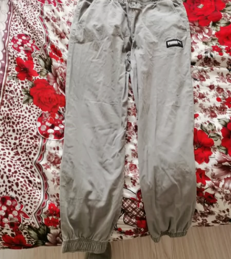 彪马工装裤 休闲裤 很不错 感兴趣的话点“...