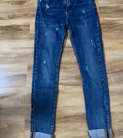 小个子铅笔裤，50包邮出。s码，只适合75...