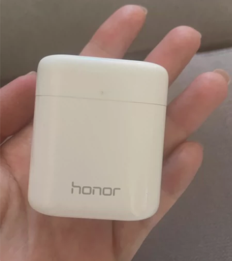 honor 蓝牙耳机充电仓 耳机丢了 出耳...