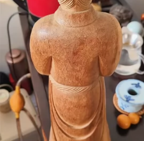 檀香木雕 感兴趣的话点“我想要”和我私聊吧...