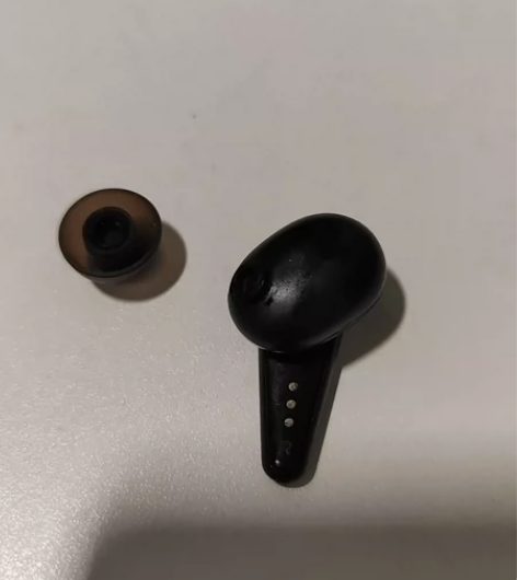 小鸟耳机二代黑金右耳一只 播放功能正常，硬...