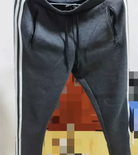 阿迪达斯Adidas女士深灰色运动裤，尺码...