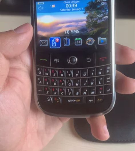 黑莓9000手机，blackberry b...