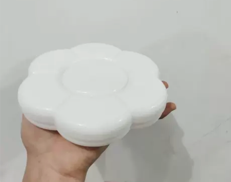 梅花调色碟色板水粉水彩画一次性调色盒丙烯颜...