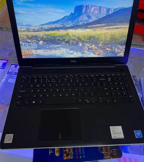 戴尔Vostro 3582 办公笔记本 ，...