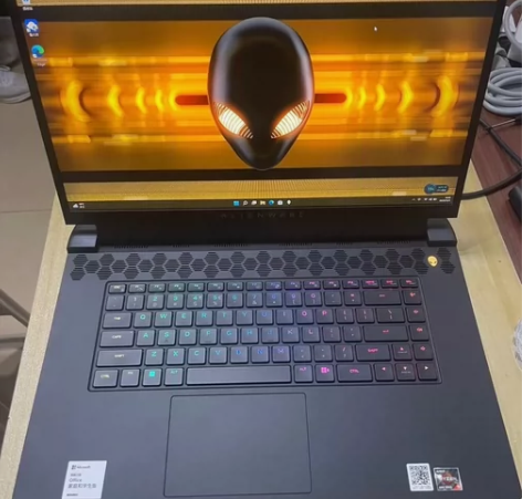 外星人m17r5   3070ti ALW...
