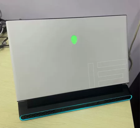 成色95新 只要五千多 漂亮白色   外星...