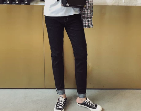 男24家修身牛仔裤穿过一次M码 28包邮不...