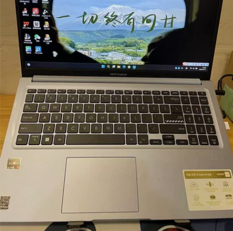 自用华硕无畏15 R5-4600H 8GB...