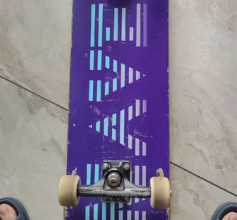 MAVEN滑板。套板。在家里吃灰卖了 8....