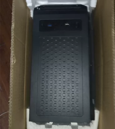动力火车战神电脑机箱 一时兴起买的,收到后...