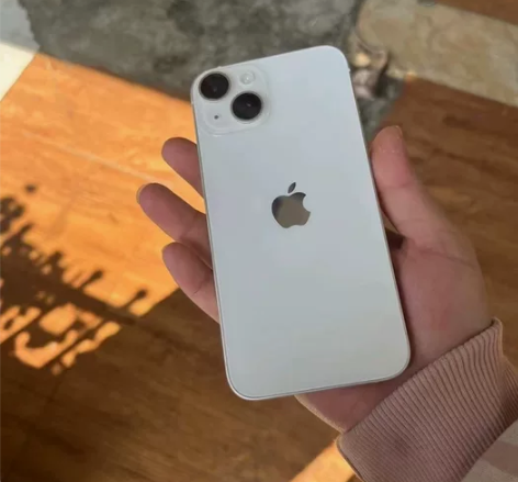因为换新款了，苹果14 国行 白色128g...