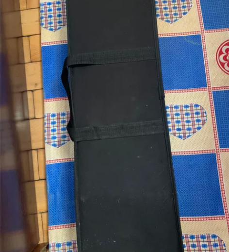 八、九成新二胡，不包邮不退换 感兴趣的话点...