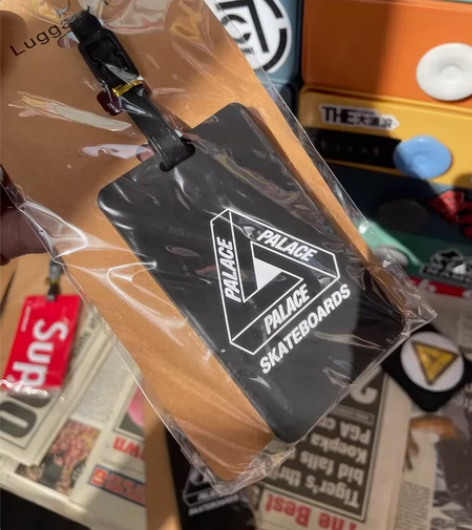 潮牌palace行李箱挂件创意滑板礼物配件...