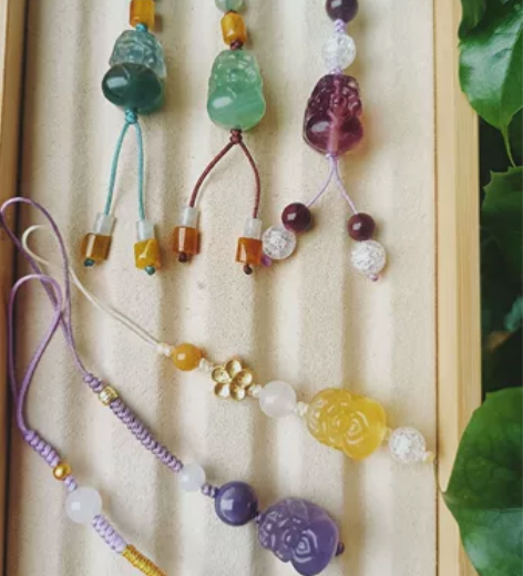 萤石-貔貅小挂件 貔貅长度卡18mm，宽1...