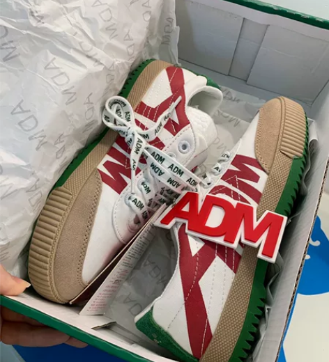 全新 飞跃ADM联名 35码 买回来一次未...