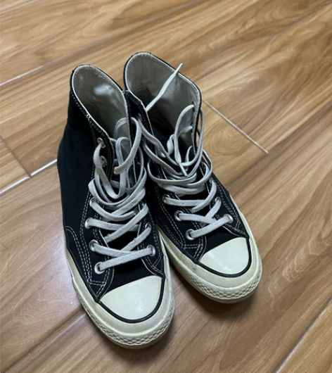 匡威1970s all star 得物购入...