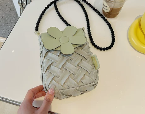 小众设计秋冬手机包包女2022流行新款百搭...