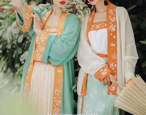 仙楚姬家的初欢汉服，S码，宋制三件套如图2...