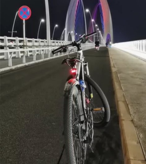 美利达山地自行车 感兴趣的话点“我想要”和...