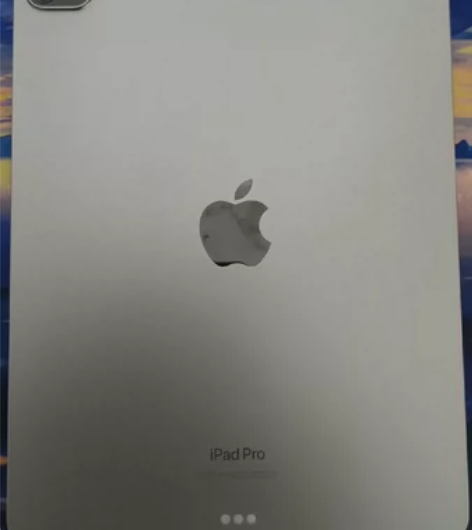 iPad Pro2022 99新买回来吃灰...