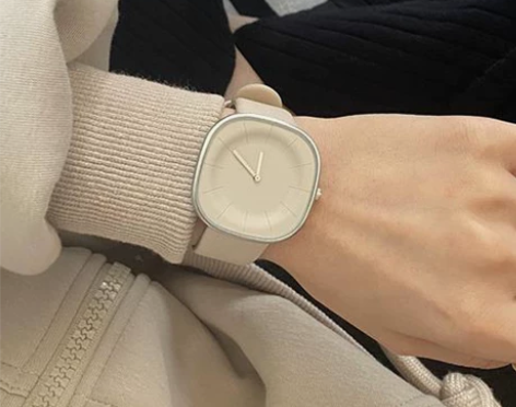 高级感手表女款初高中学生方形韩版气质夏季小...