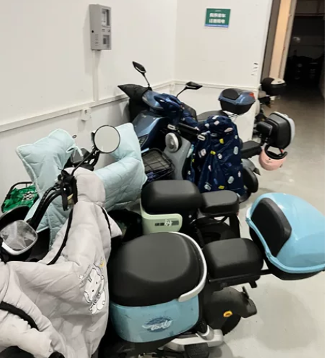 电动车北京可以上牌的小龟王?全新店铺已被8...