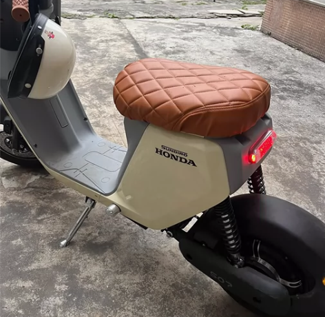 本田新大洲电动车，去年年底购买，车子没有骑...