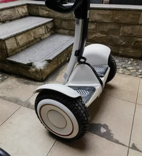 小米九号平衡车。几十公里，几乎全新，可以看...