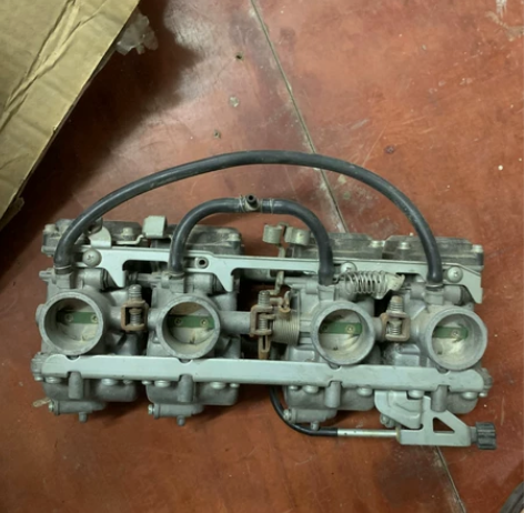 川崎ZRX400小猪头  西风400化油器...