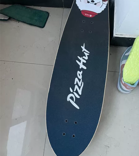 必胜客联名款 陆冲板 全新未开封 ~ 采用...