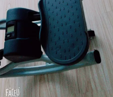 脚踏健身器材这台脚踏健身器  不占空间  ...