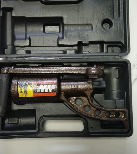 大货车卸轮胎省力扳手重型减速手动板子手摇增...