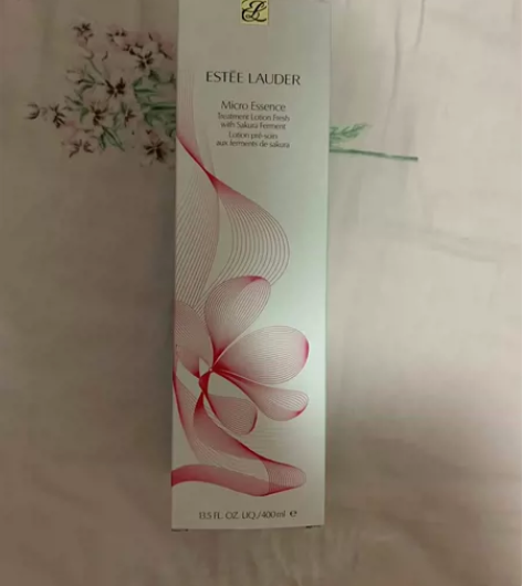 雅诗兰黛樱花水400 ml，日上购买，帮朋...