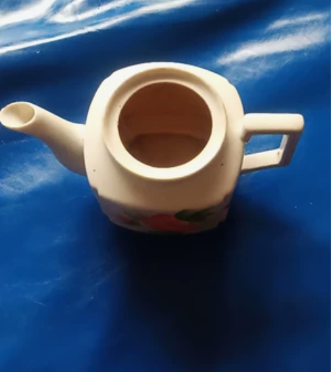 民国手工绘画，茶壶。无盖。 感兴趣的话点“...