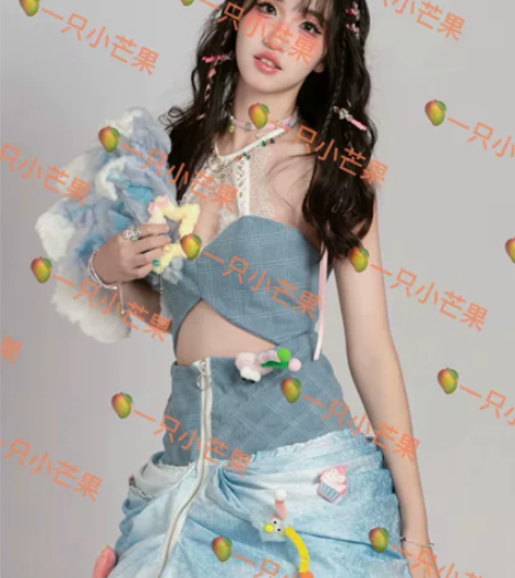 出售服装设计成衣，套装，立裁 包含：灵感版...