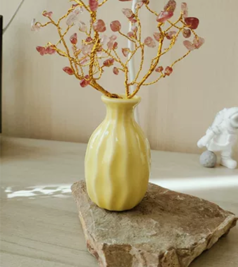 天然草莓石发财树礼品小摇钱树家居摆件办公室...