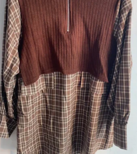 假两件针织裙 很洋气的咖色，穿到140 喜...