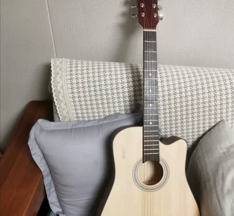 【琴行倒闭 给钱就卖】便宜出1298买的未...