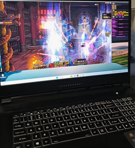 笔记本雷神911 plus，17.3寸大屏...