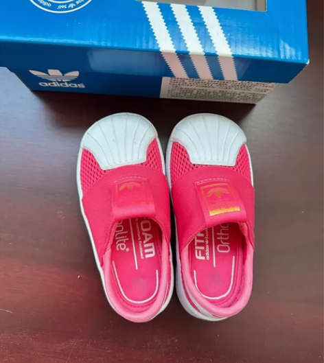 阿迪女童鞋,春夏可以穿 有尺码图,