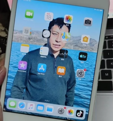 【急出!!!】包邮出自用的苹果平板mini...