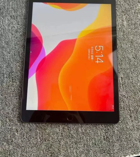 苹果iPad2019 32G（美版）外观完...