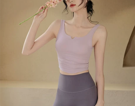 ?瑜伽美背心带胸垫健身服上衣 L码 感兴趣...